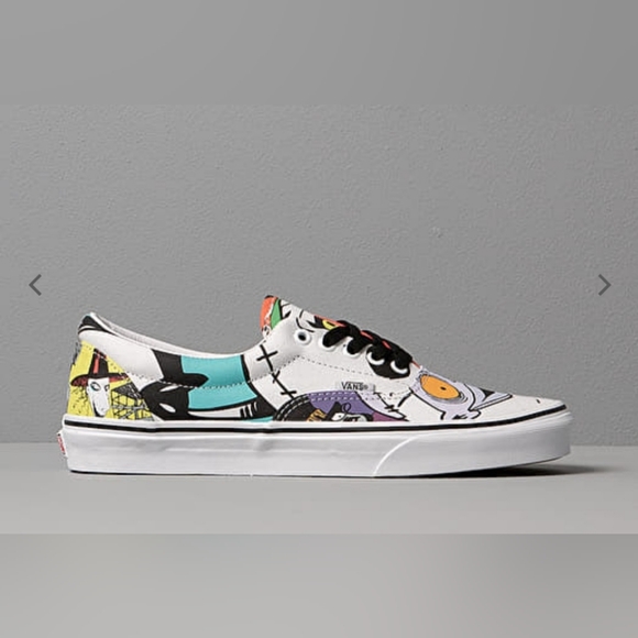 Vans X Disney The Nightmare Before Christmas "Halloweentown" Era - Picture 5 of 16